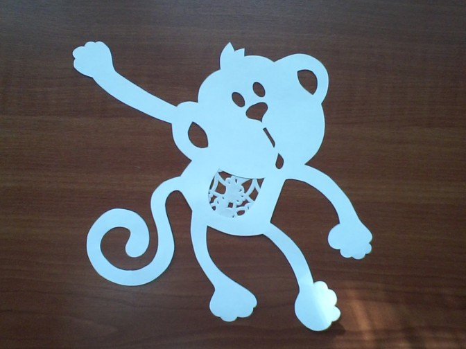 Как сделать витинанку-обезьянку на Новый год, фото 7