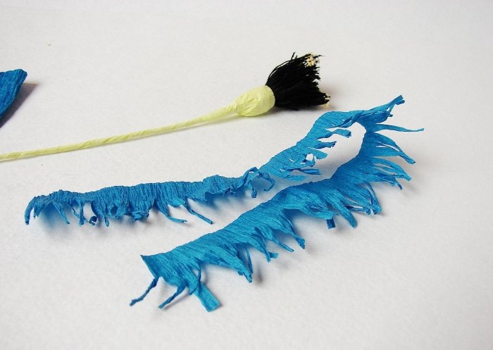 Цветы из гофрированной бумаги