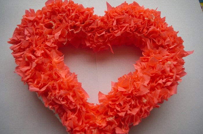 Оформление сердца из пенопласта фото 5