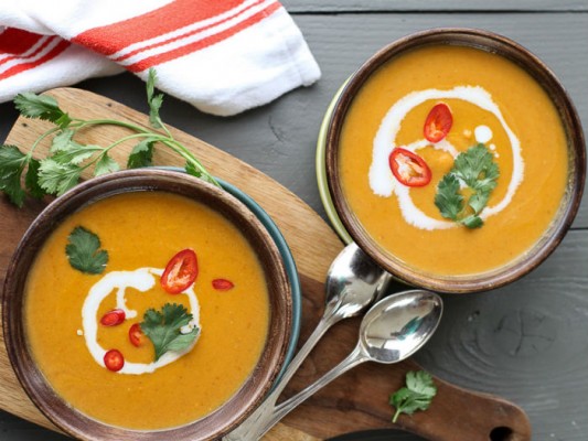 Как приготовить вкусный крем-суп: три простых рецепта