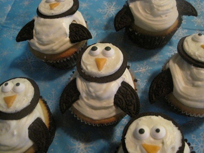 Капкейки-пінгвіни з шоколадного печива