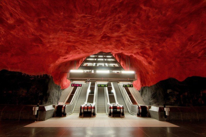 Красиві станції метро в Стокгольмі, фото 9