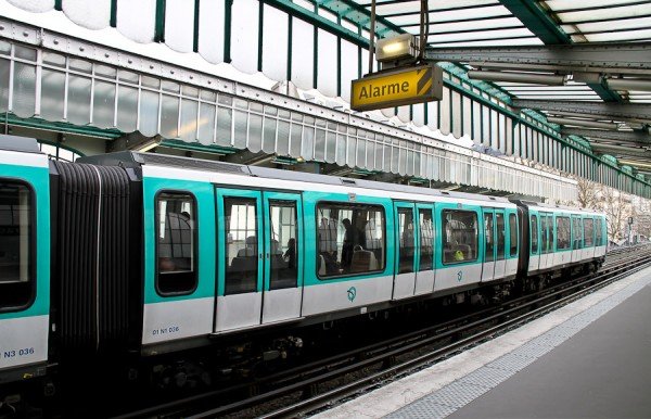 Як у Франції метро з'явилося