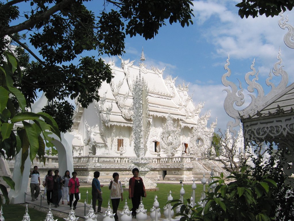 Білий храм у Таїланді
