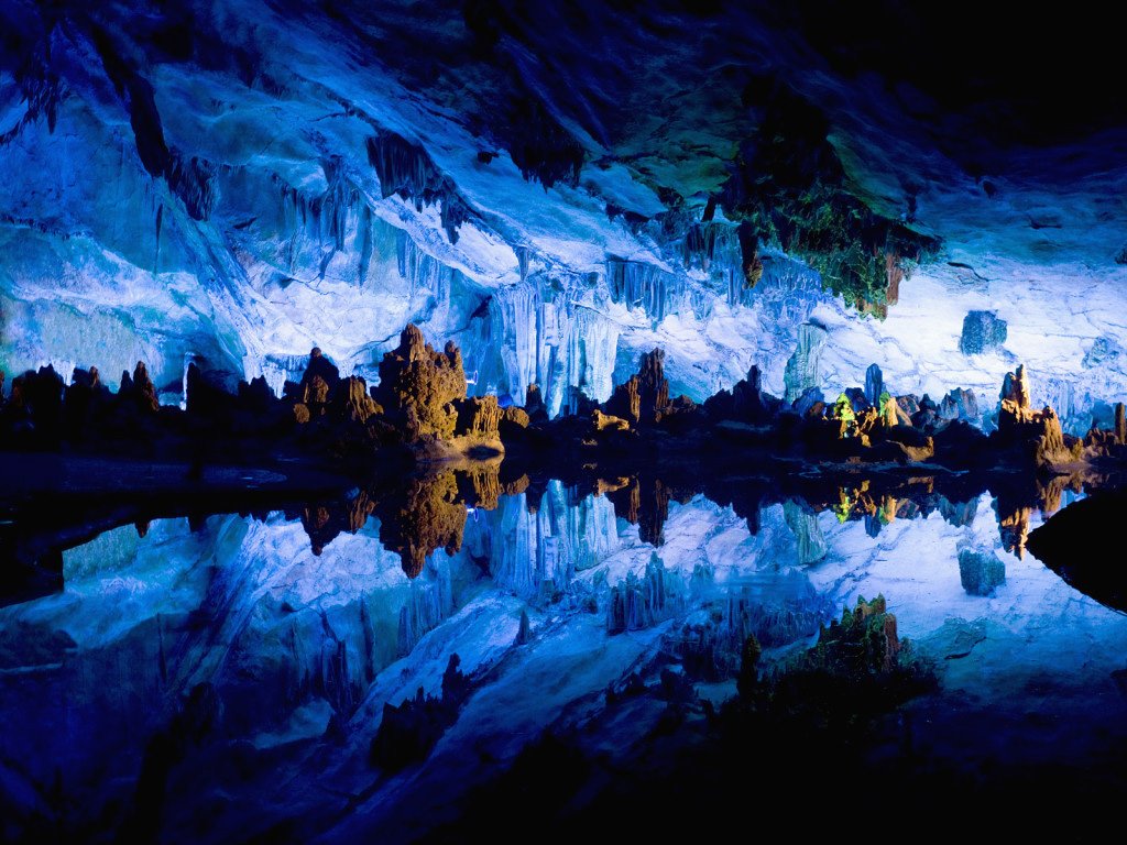 Самые красивые пещеры в мире