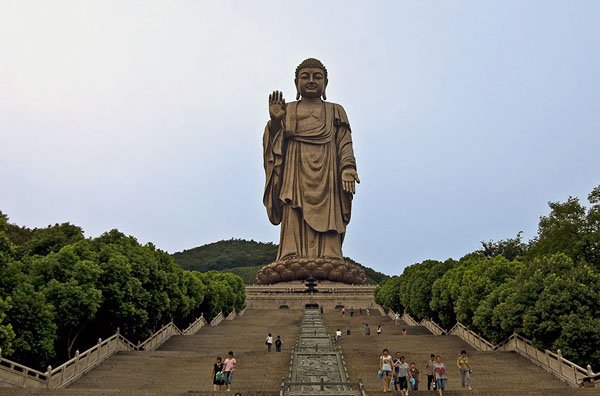 Найвищі статуї 